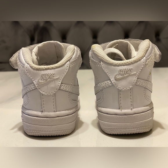 Used, Good - Picture 3 of 4